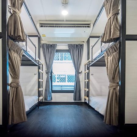 Moon House Hostel Bangkok Kültér fotó