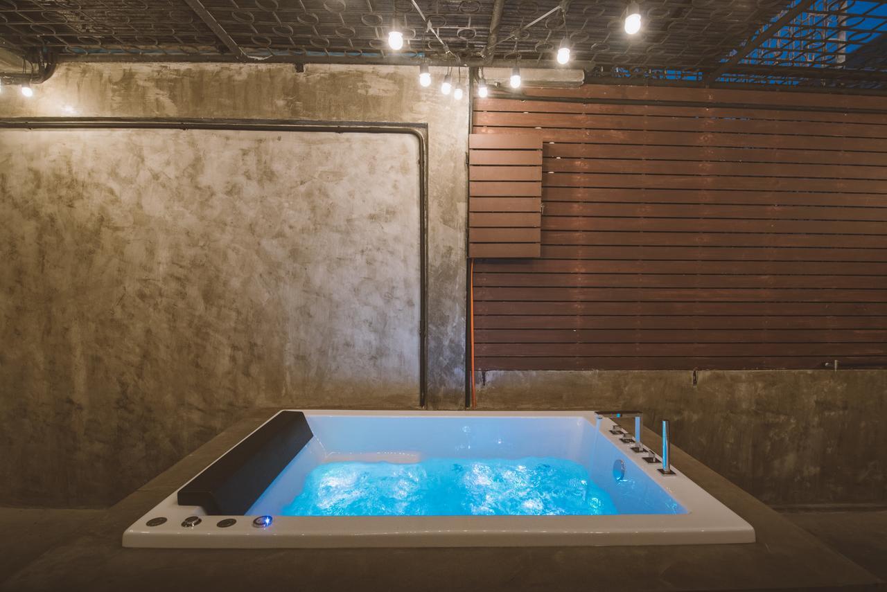 Moon House Hostel Bangkok Kültér fotó